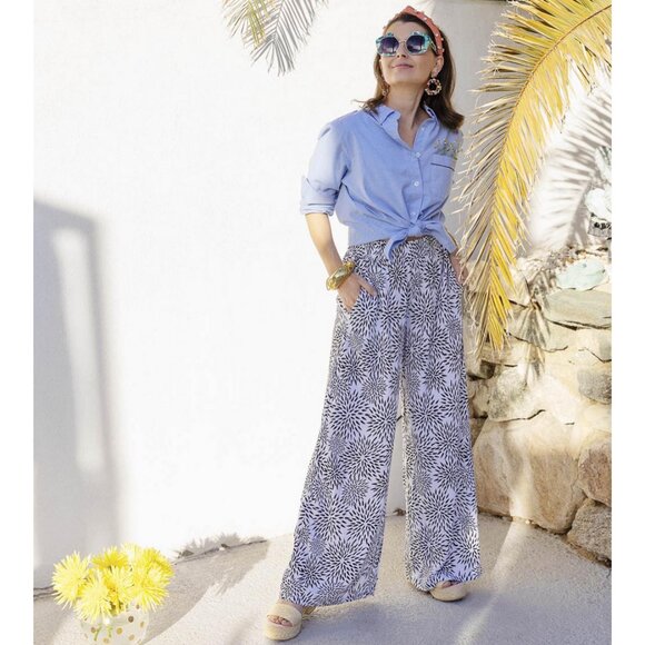 Katie Kime The Classic Charlotte Button Down in Oxford Blue Preppy Academia Work - Picture 2 of 14